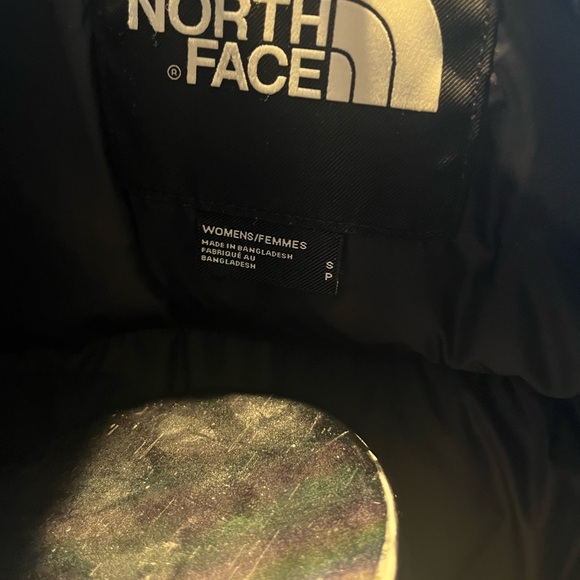 The North Face Leopard Print 1996 Retro Cropped Nuptse 700 - Leopard, size s - Picture 13 of 13